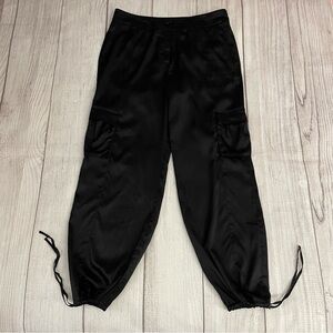 NEWPORT NEWS Women’s Black Satin Cargo Pants Size 14
